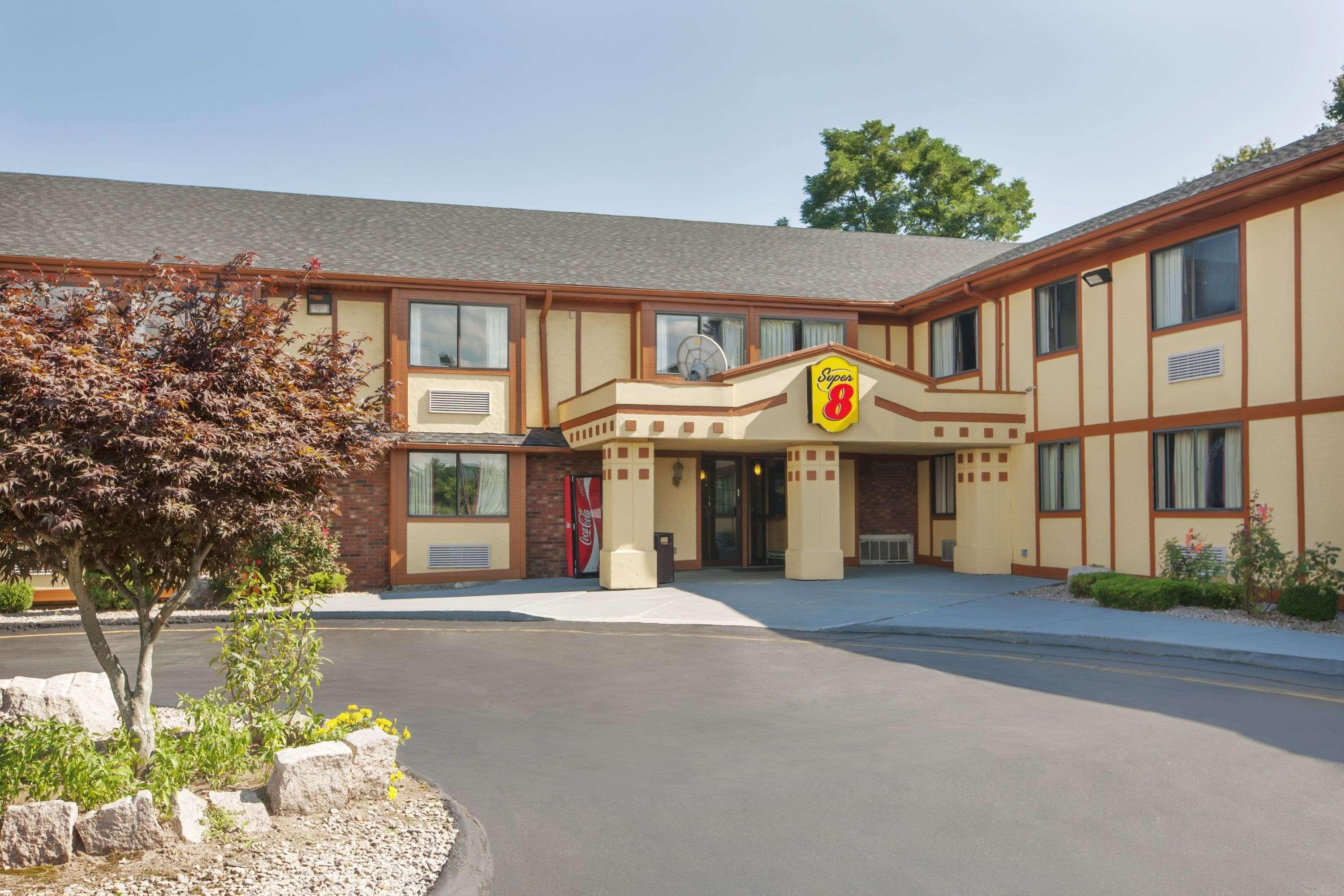 Motel Super 8 By Wyndham West Haven Exterior foto